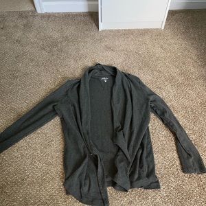 Chateau Grand Traverse Vinery Cardigan